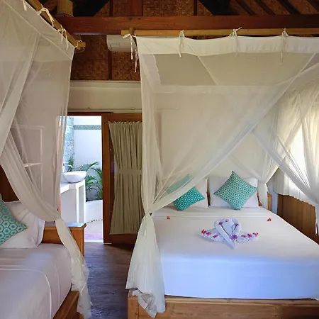 Bintang Tiga Bungalows Gili Air Extérieur photo
